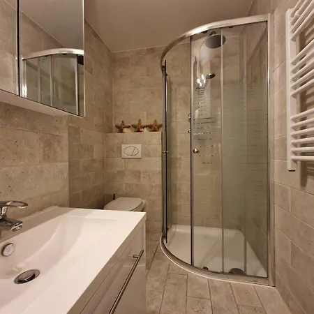 Premium Holidays - Vriedom At The Sea Apartment Oostduinkerke